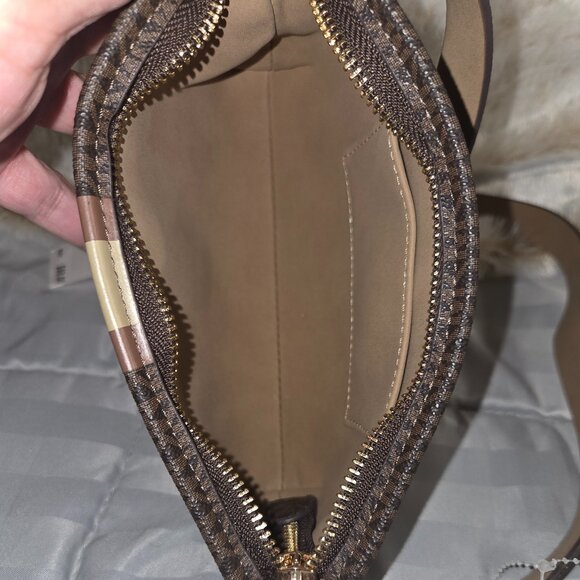 NWT - Michael Kors Belt Bag - Picture 8 of 9